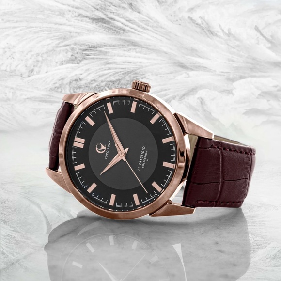 Toro Luna Aficionado Quartz Rose Gold Wristwatch. - Picture 2 of 10
